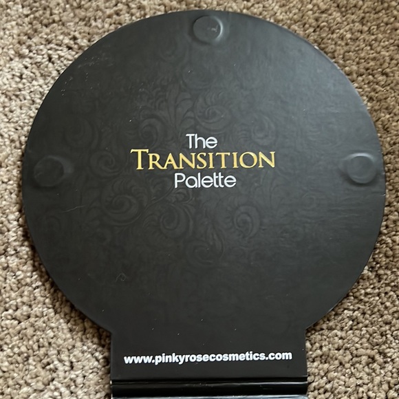 Pinky Rose Cosmetics The Transition Palette - Picture 5 of 7